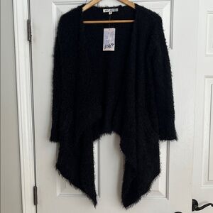 Jolie NWT Elegant Black Fuzzy Cozy Open Front Waterfall Cardigan Pockets